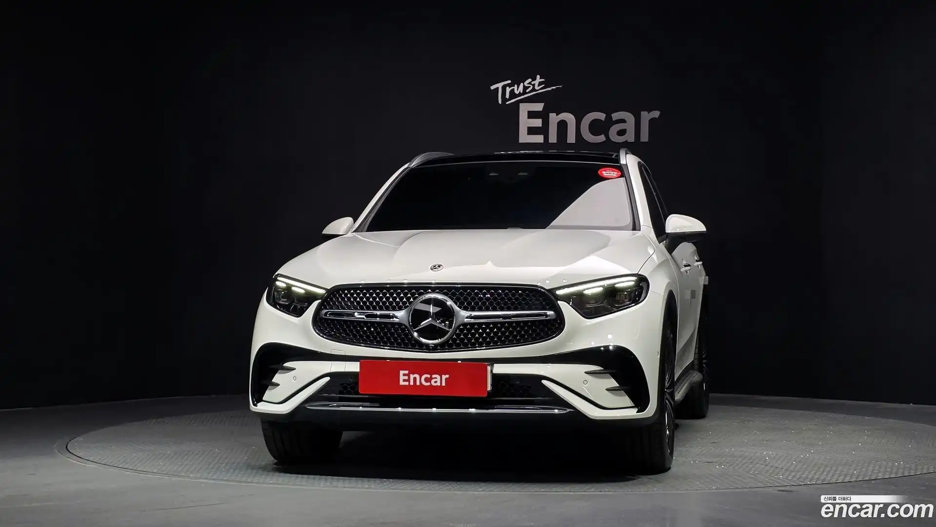 GLC-Class Mercedes-Benz 2024.4-OUTER-003
