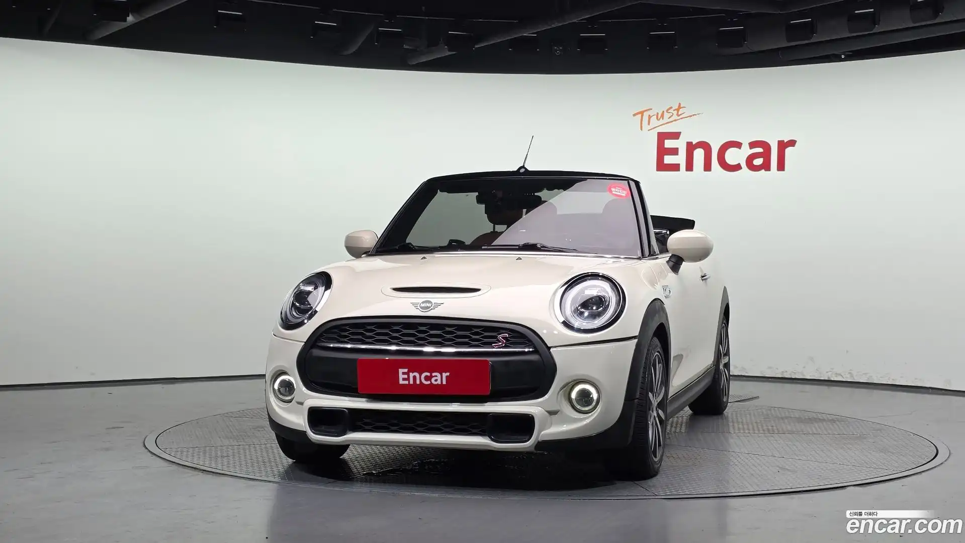 Cooper Convertible Mini 2020.7-OUTER-003