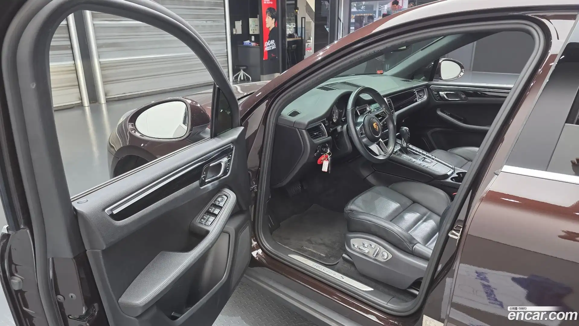 Macan Porsche 2014.10-INNER-010