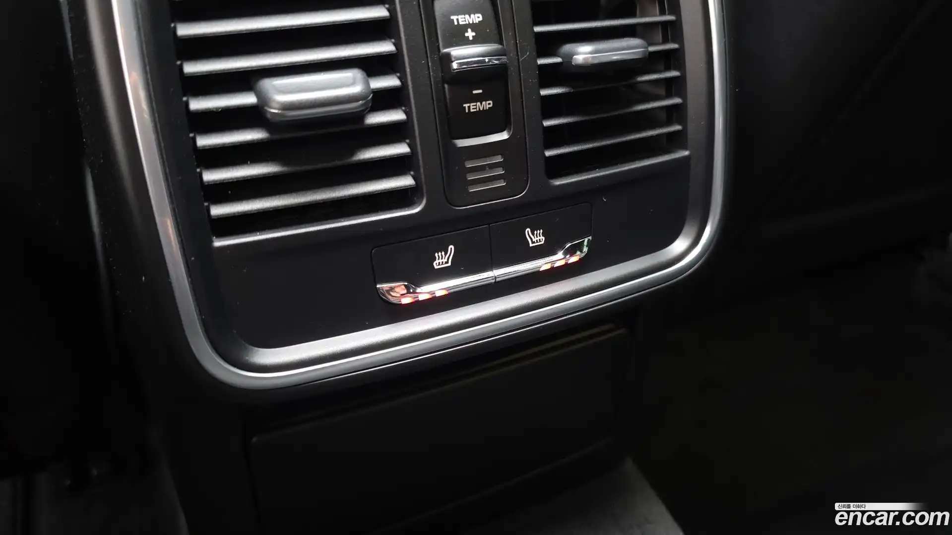 Macan Porsche 2014.10-OPTION-022