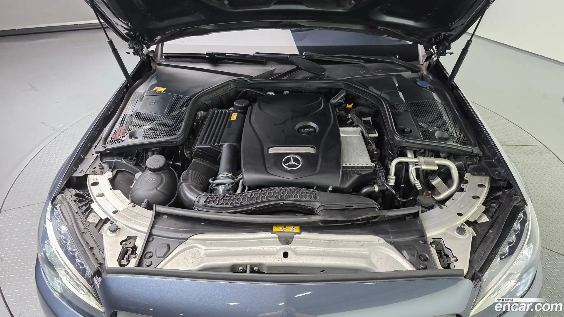 C-Class Mercedes-Benz 2015.8-OUTER-006