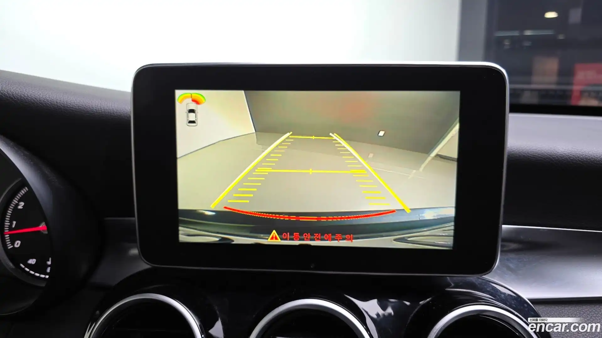 C-Class Mercedes-Benz 2015.8-OPTION-019