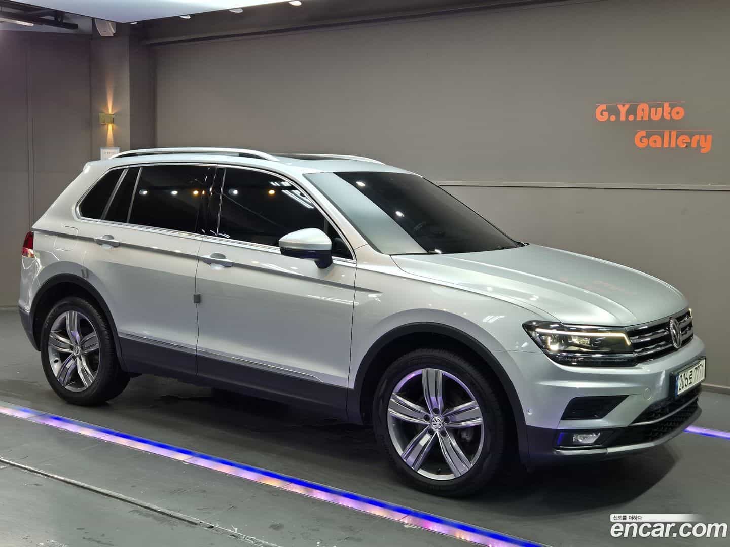 Tiguan Volkswagen 2018.6-OUTER-002