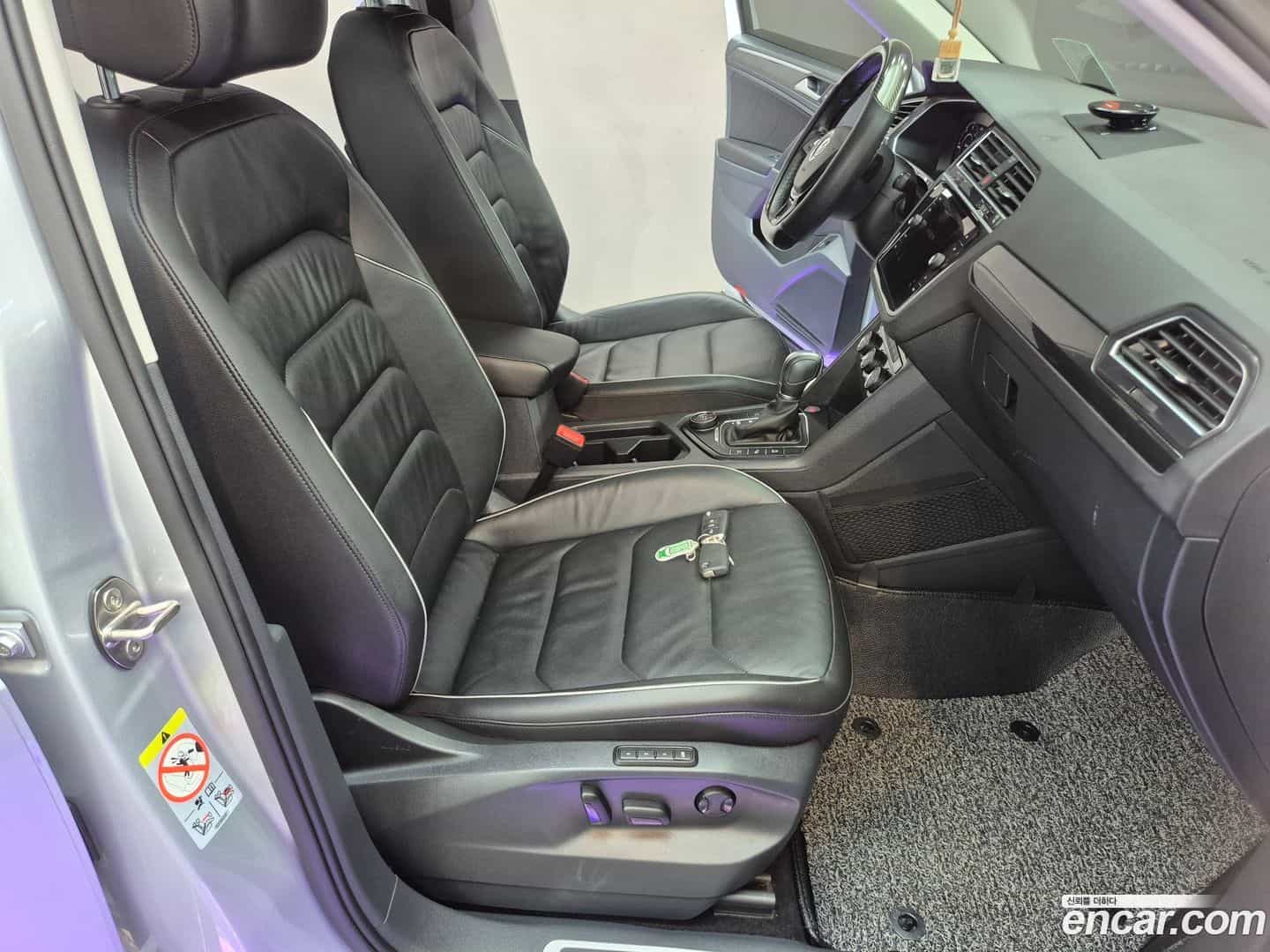 Tiguan Volkswagen 2018.6-INNER-009