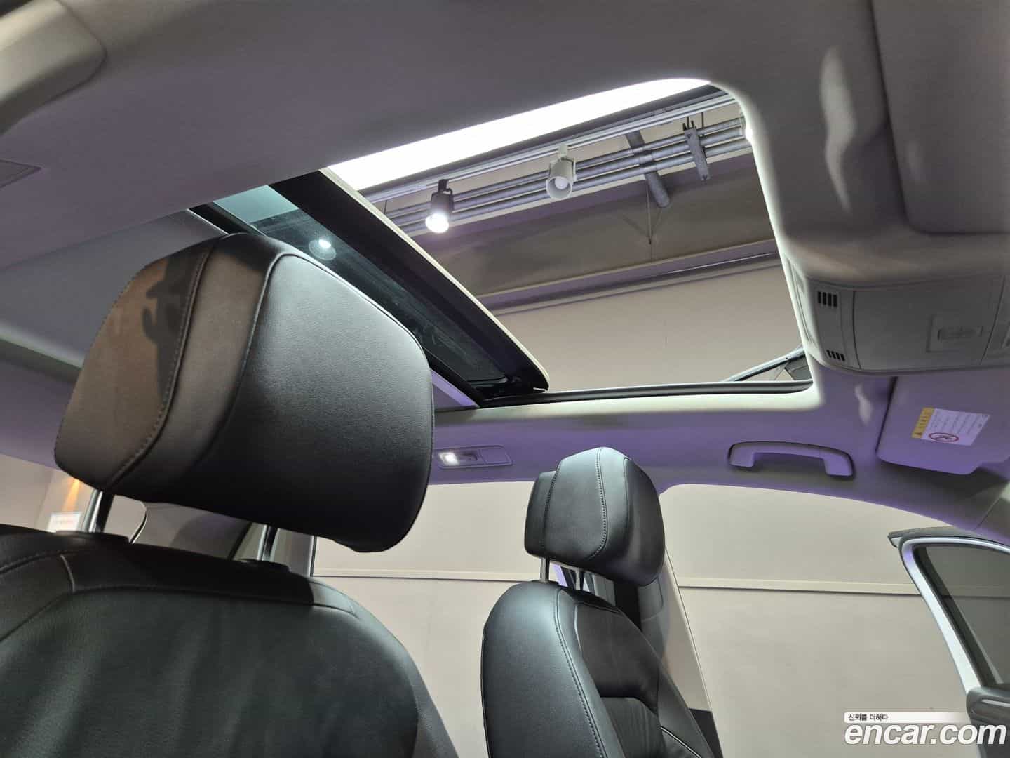 Tiguan Volkswagen 2018.6-INNER-010