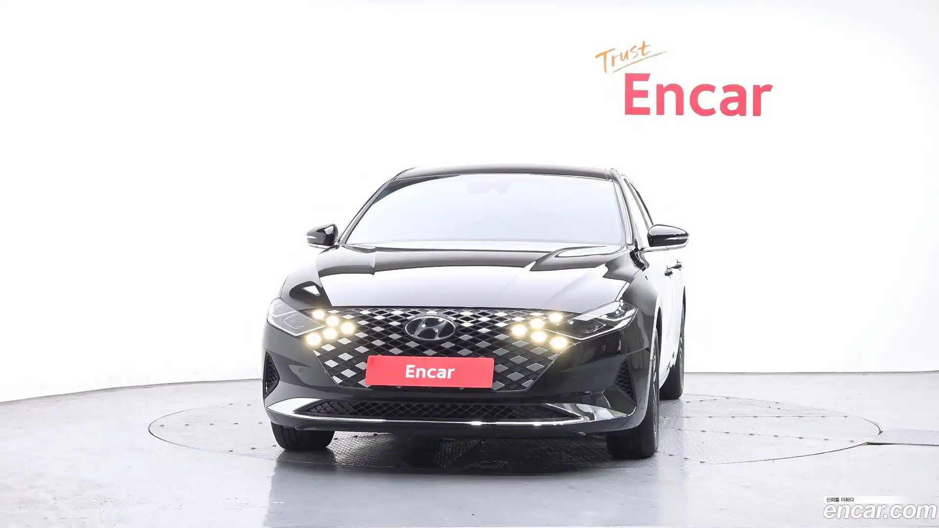 Grandeur Hyundai 2022.6-OUTER-003