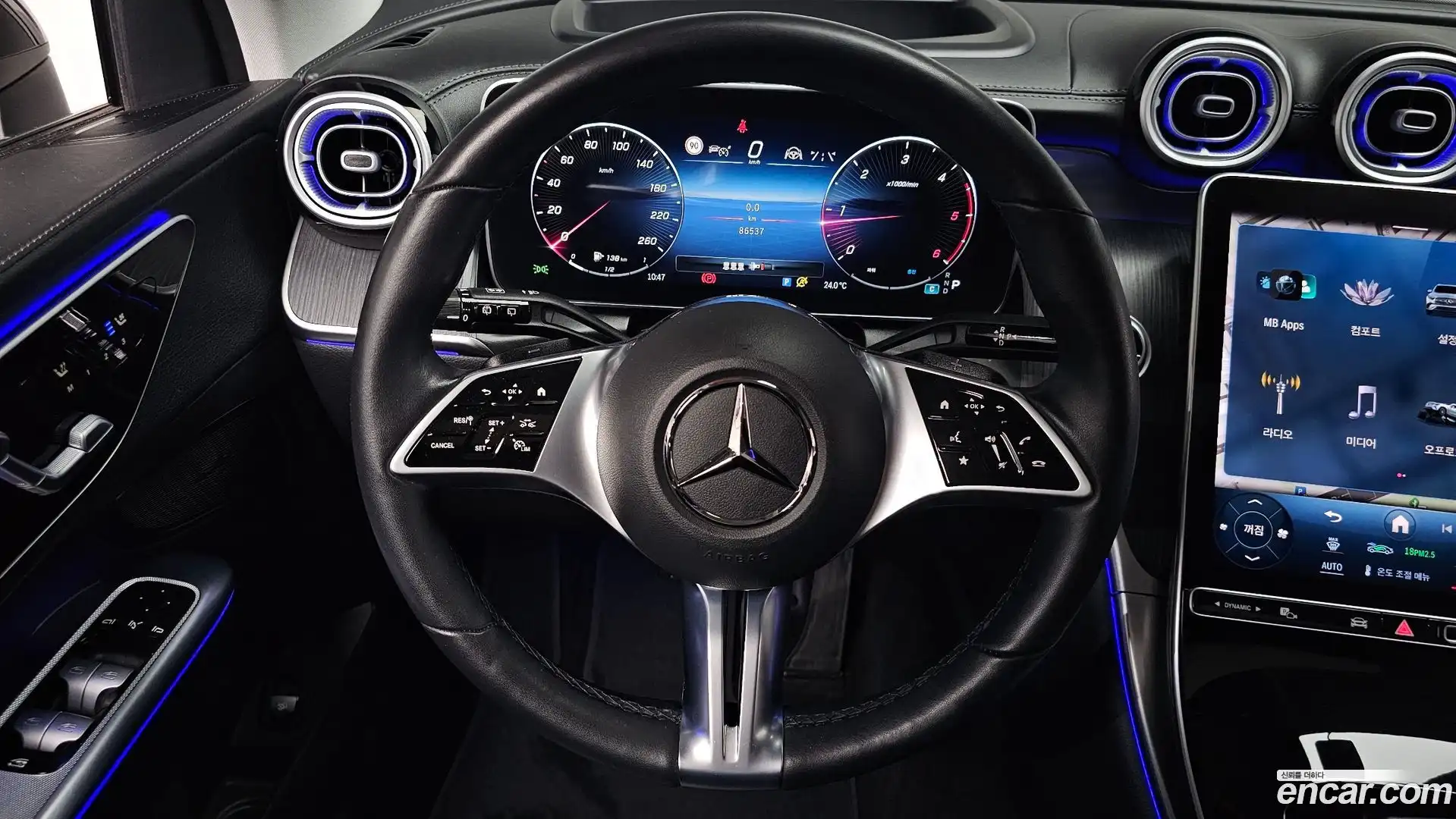 GLC-Class Mercedes-Benz 2023.6-OPTION-017