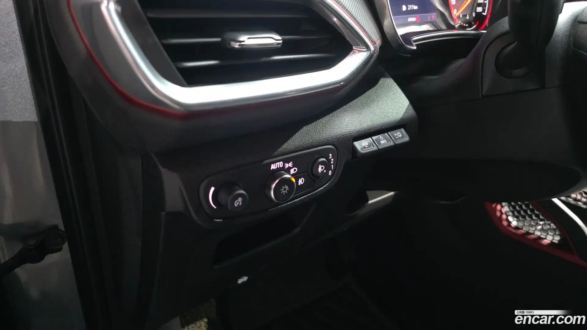 Trailblazer Chevrolet 2020.6-OPTION-043