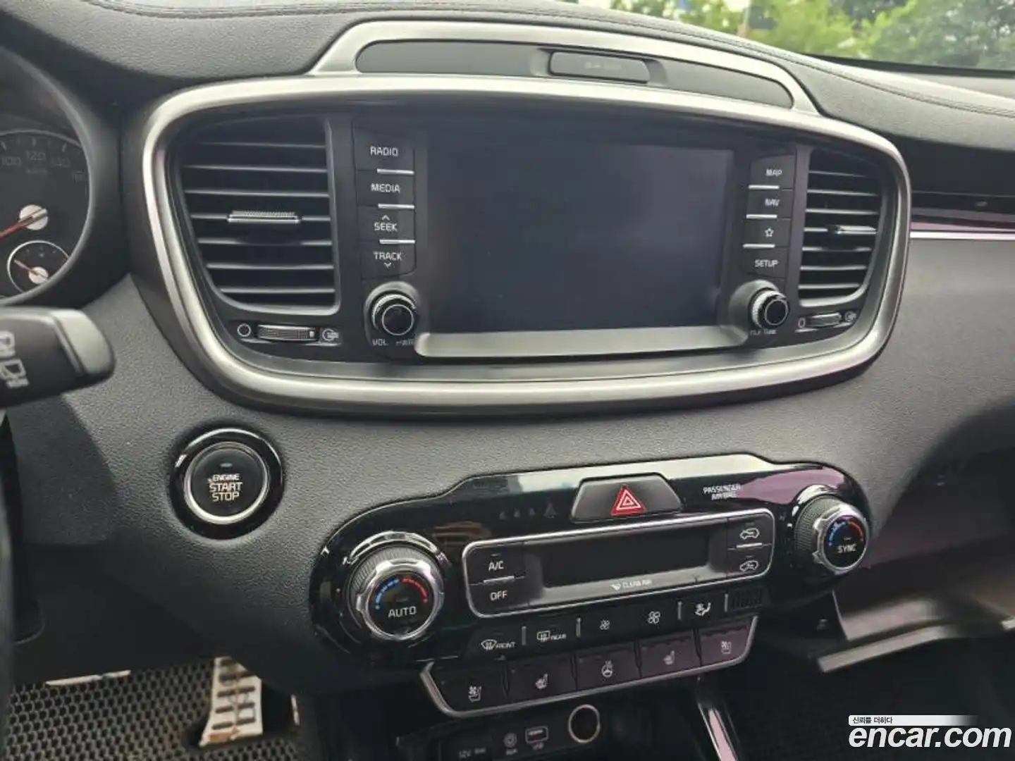 Sorento Kia 2019.0-OUTER-005