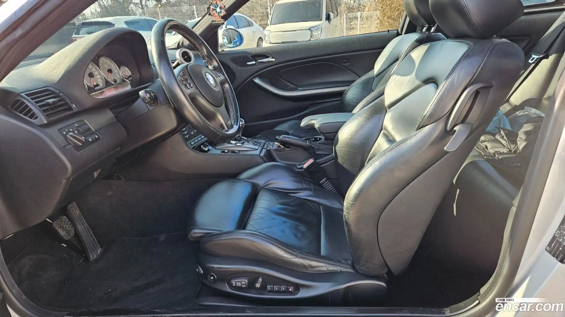 M3 BMW 2002.11-INNER-010