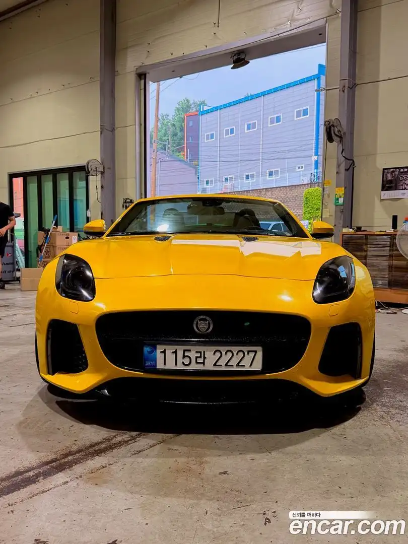 F-TYPE Jaguar 2013.11-OPTION-019