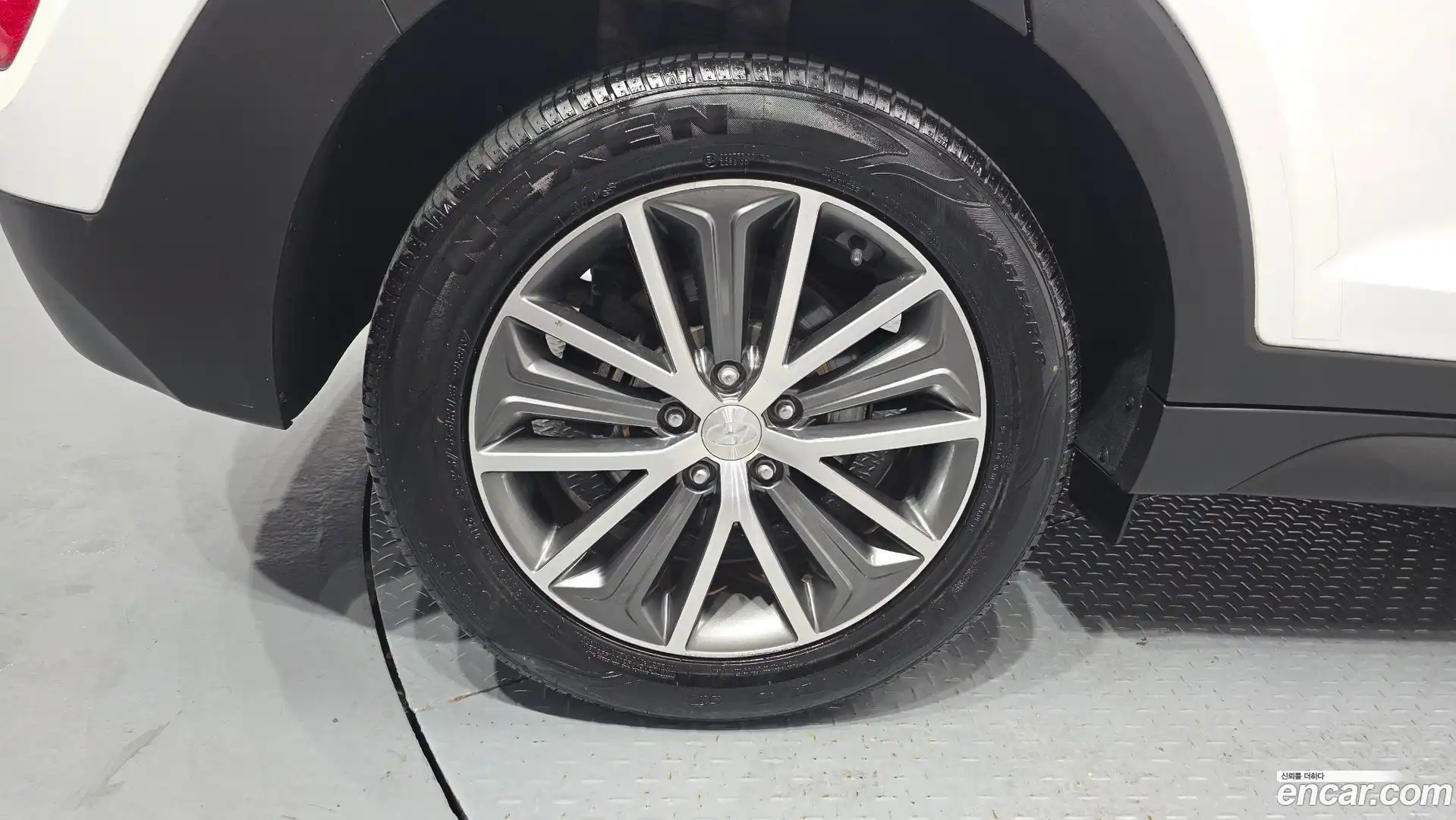 Tucson Hyundai 2015.7-OUTER-005