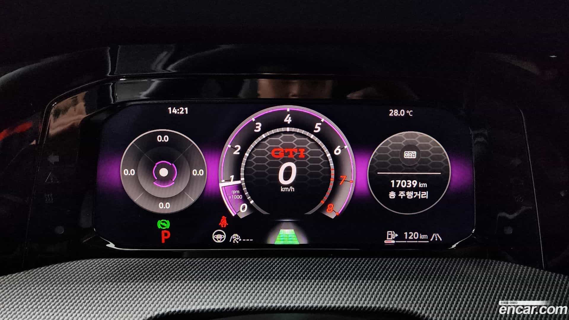 Golf Volkswagen 2025.5-INNER-008