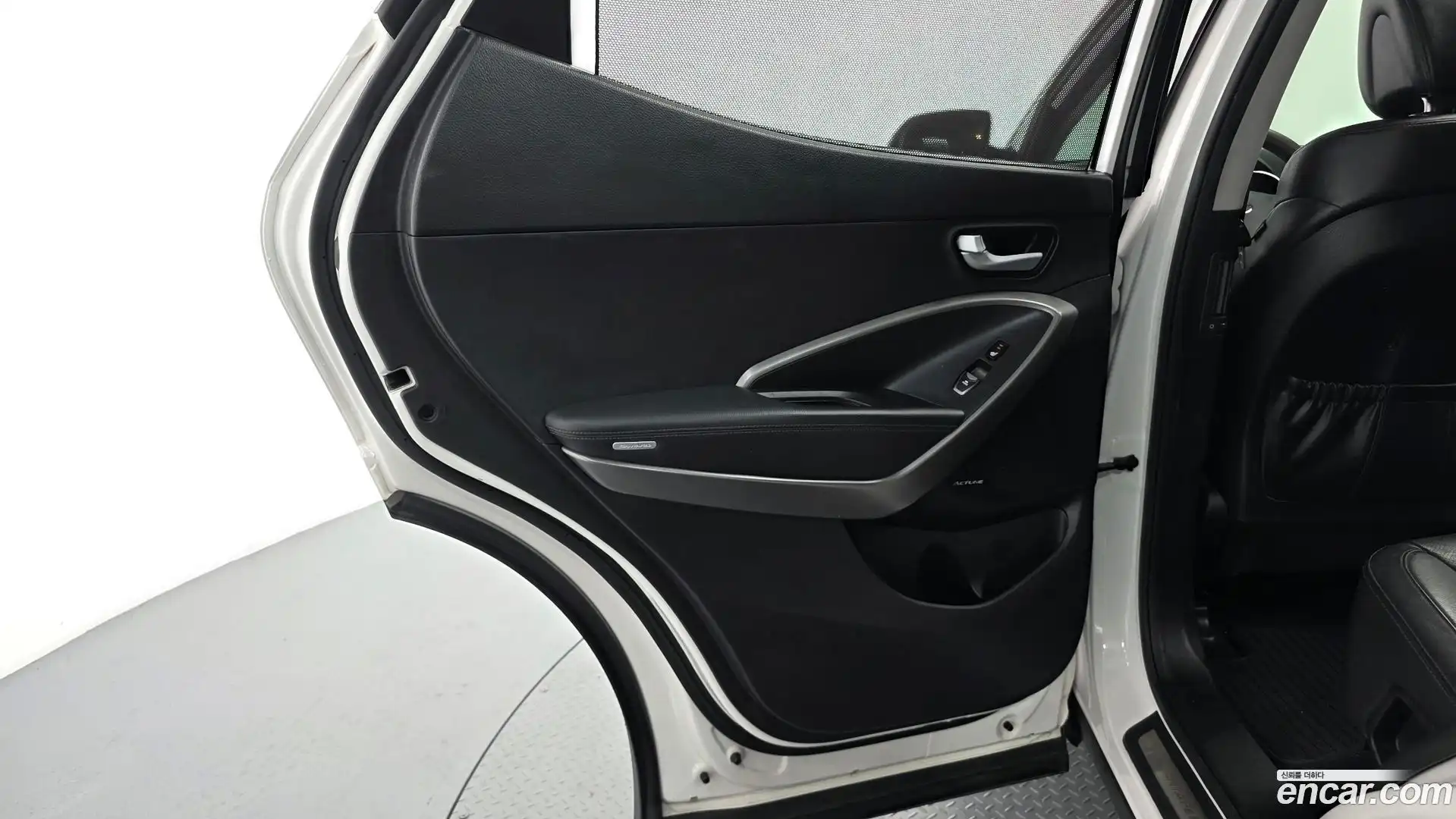 Santafe Hyundai 2014.10-INNER-035