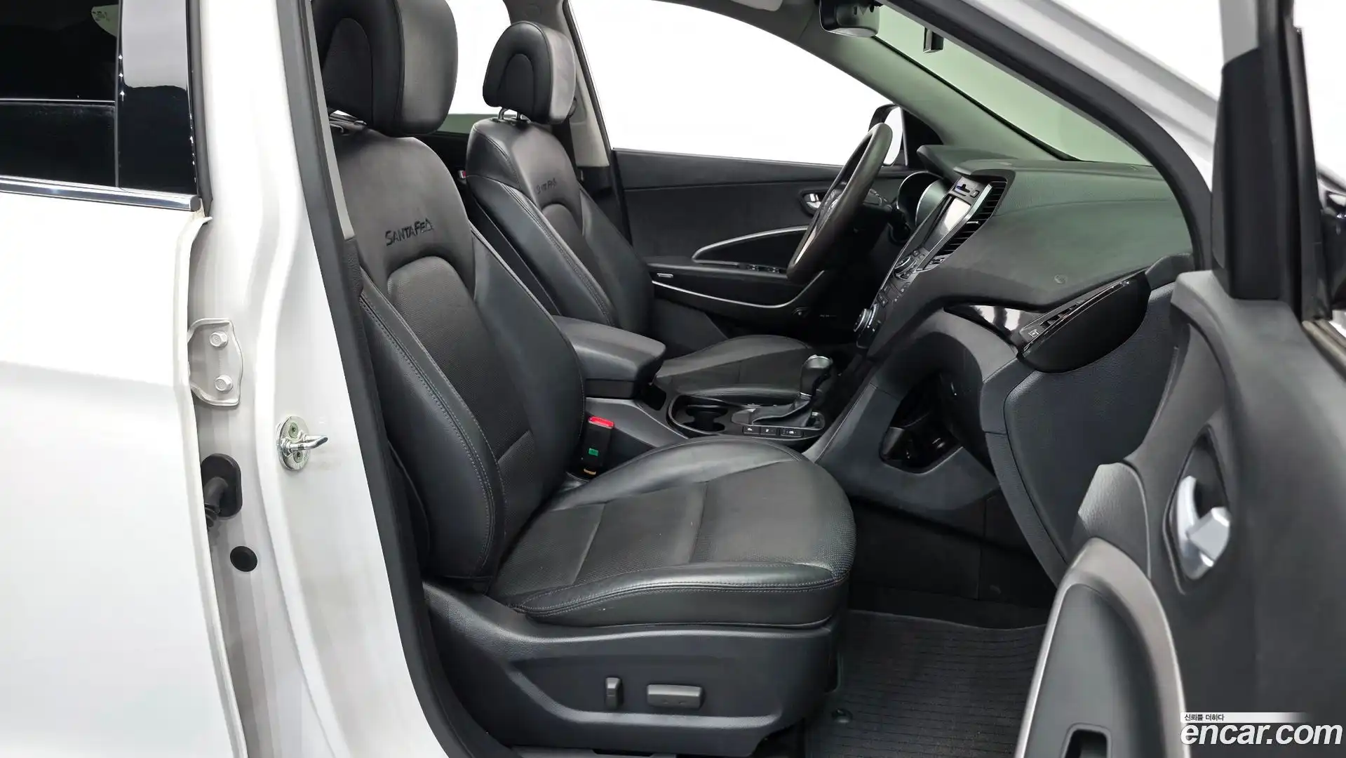 Santafe Hyundai 2014.10-INNER-036