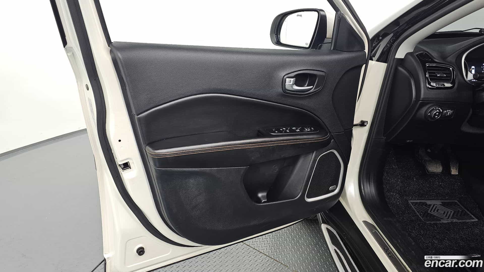 Compass Jeep 2019.8-INNER-034