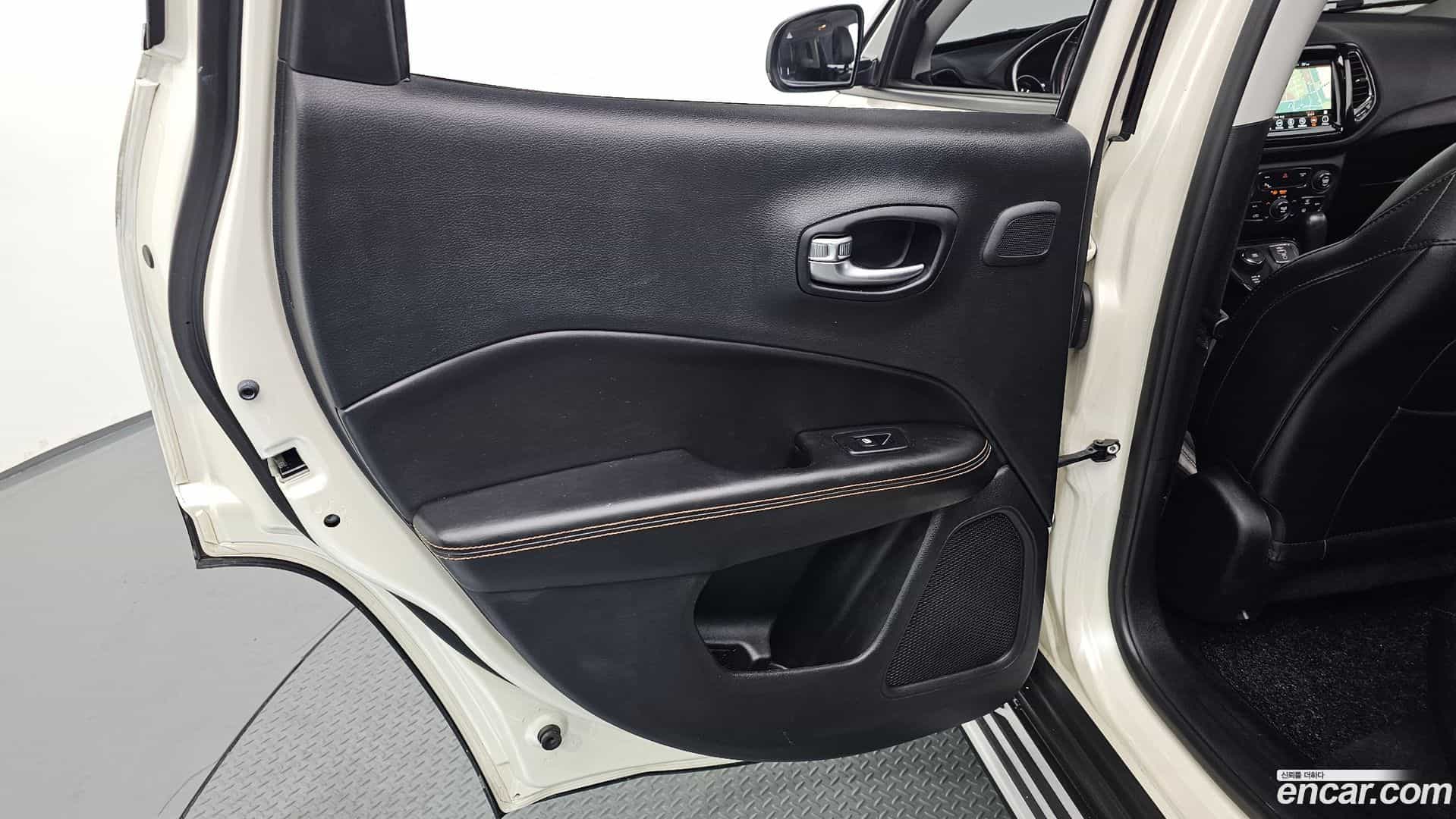 Compass Jeep 2019.8-INNER-035