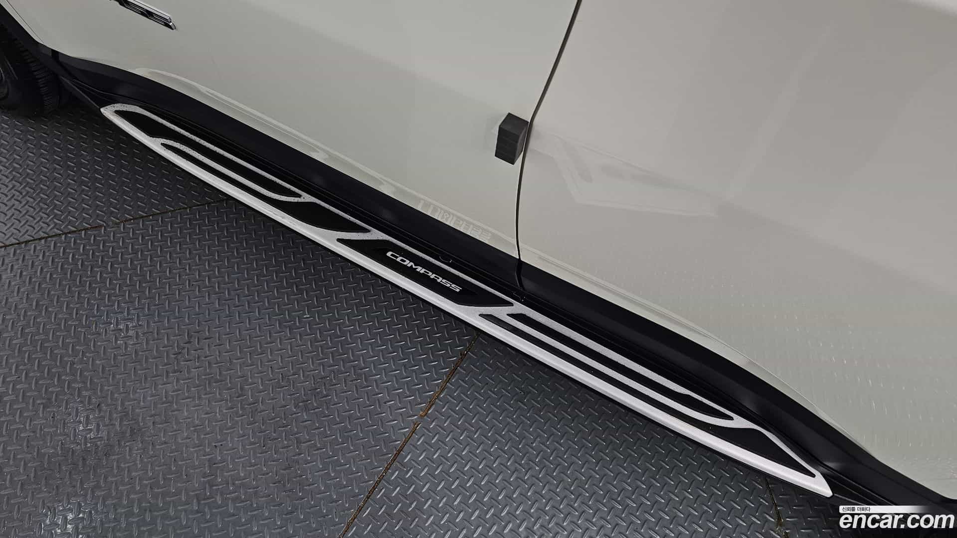Compass Jeep 2019.8-OPTION-043
