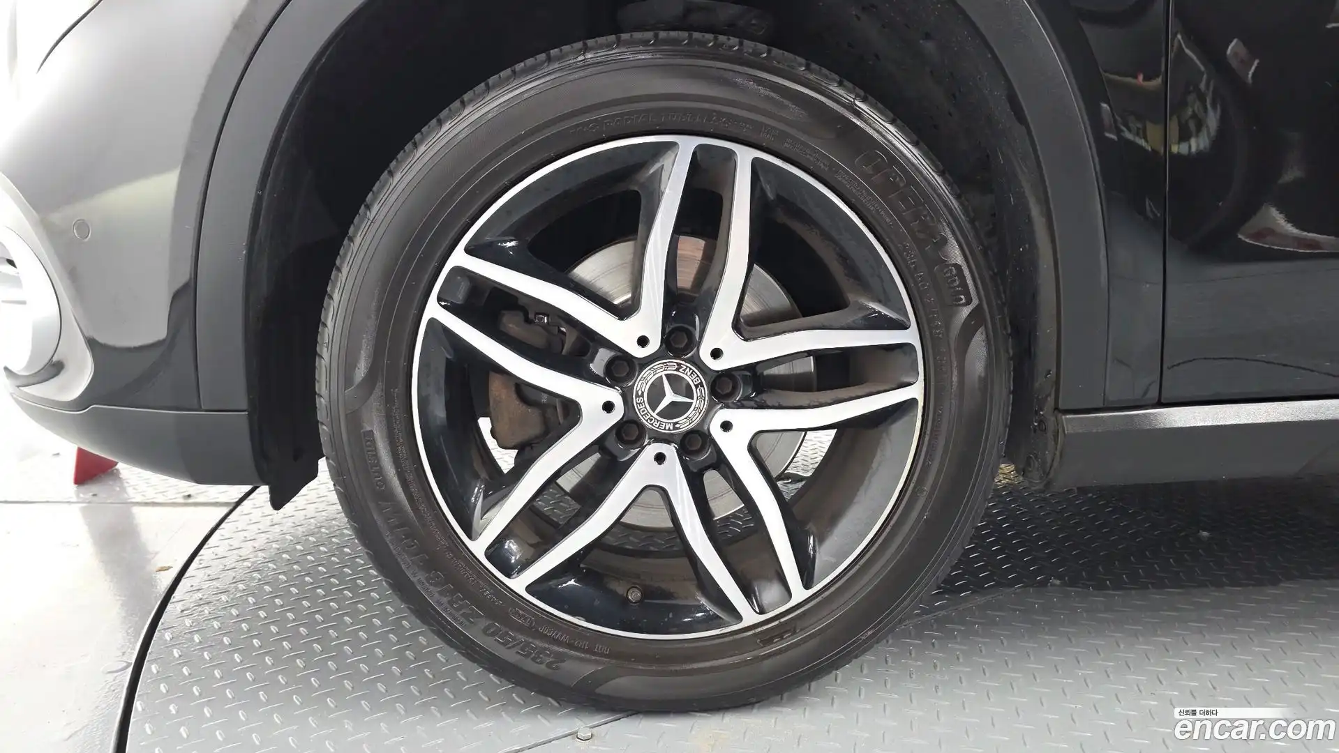 GLA-Class Mercedes-Benz 2019.7-OUTER-005