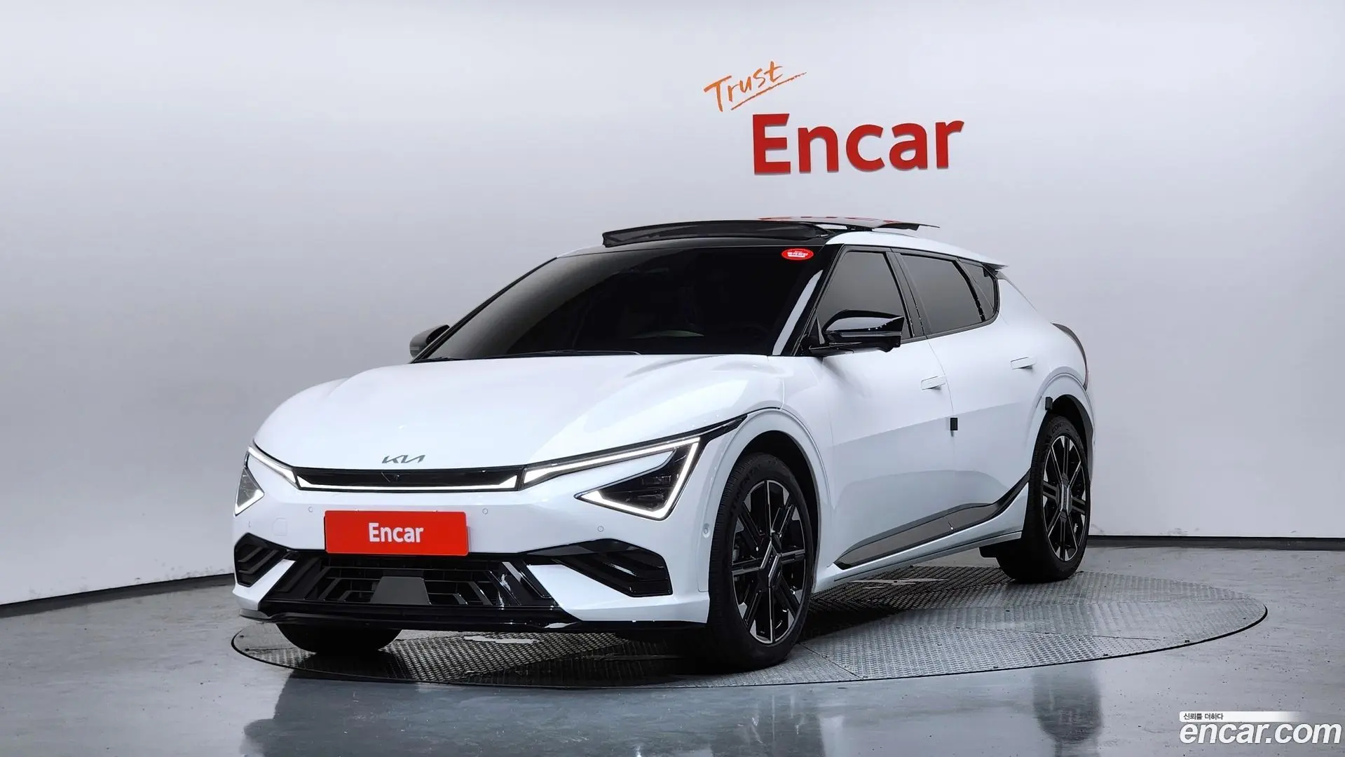 Main__Slider__Photo:EV6 Kia 2024.6-0