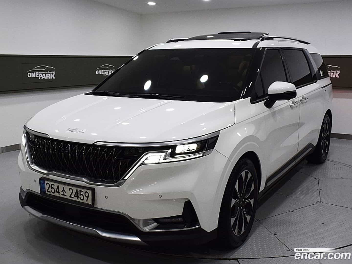 Canival Kia 2021.0-OUTER-001