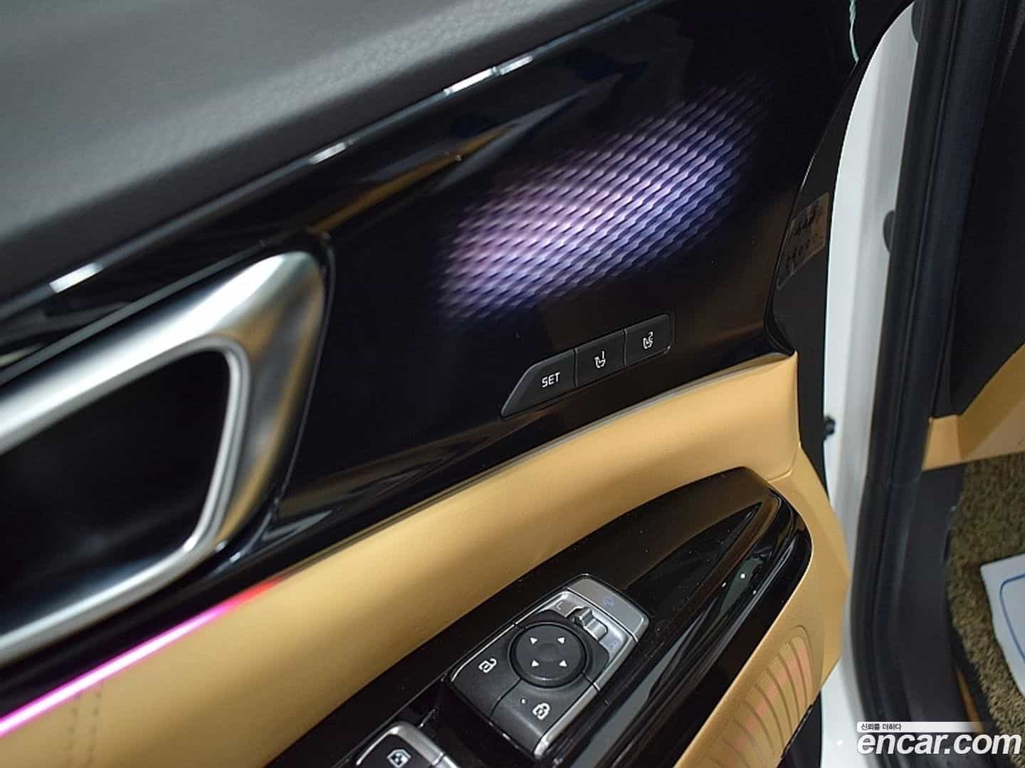 Canival Kia 2021.0-INNER-008