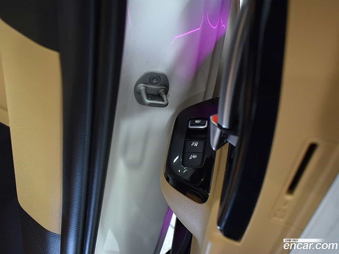 Canival Kia 2021.0-INNER-009
