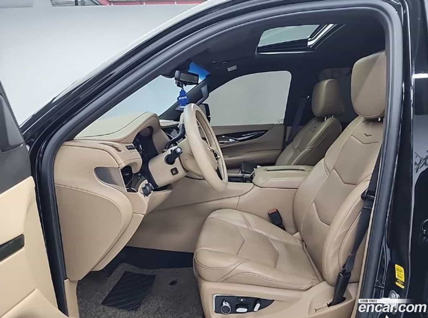 Escalade Cadillac 2018.7-OPTION-015