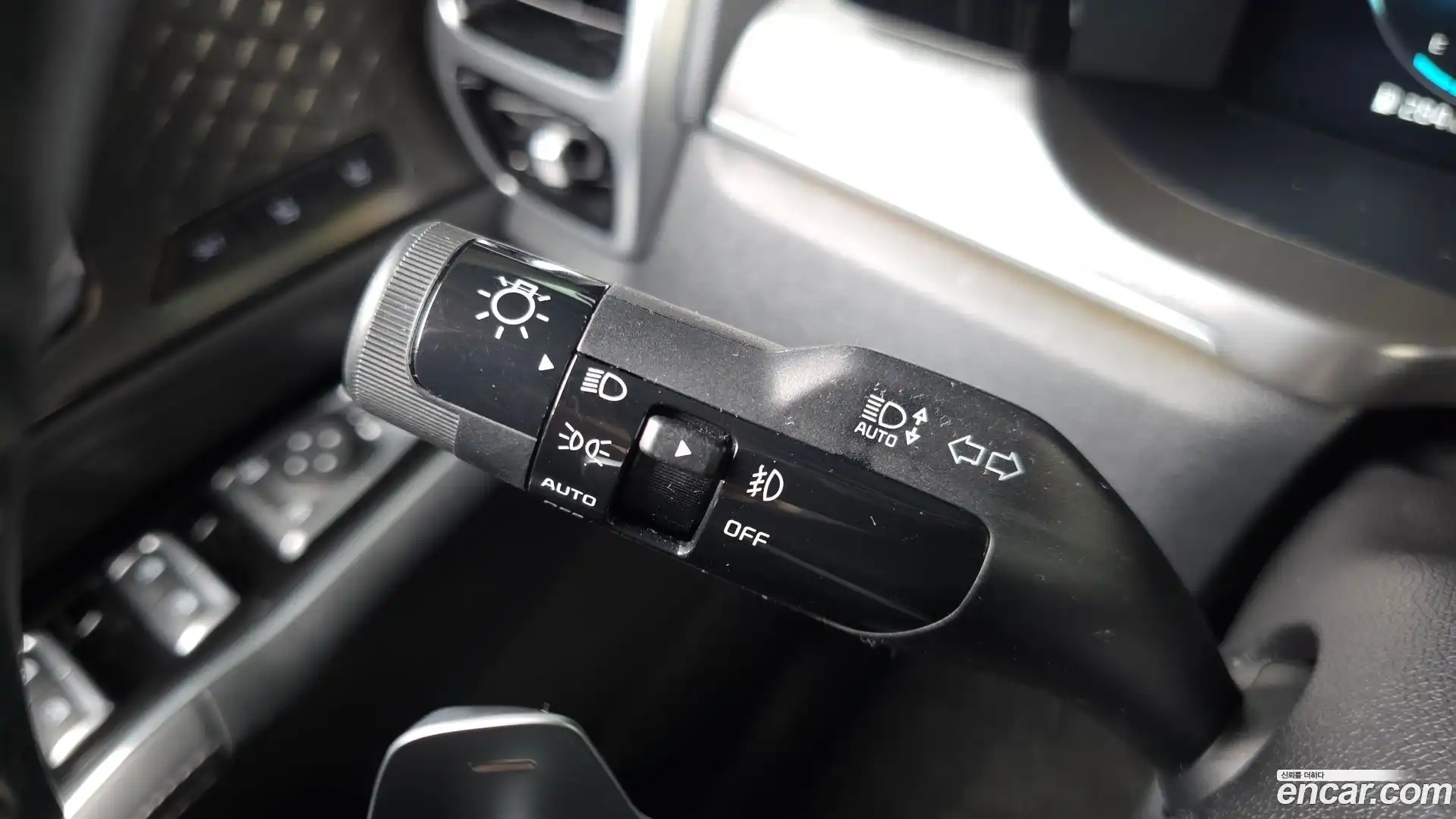 Sorento Kia 2022.3-OPTION-044