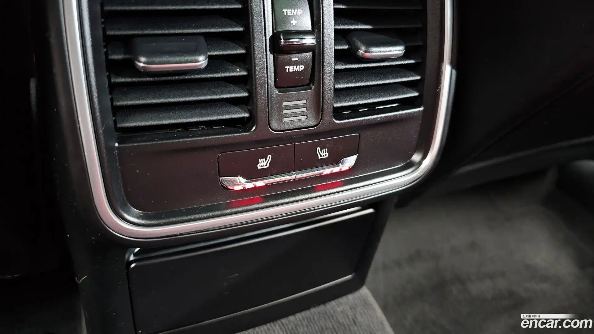 Macan Porsche 2016.6-OPTION-022