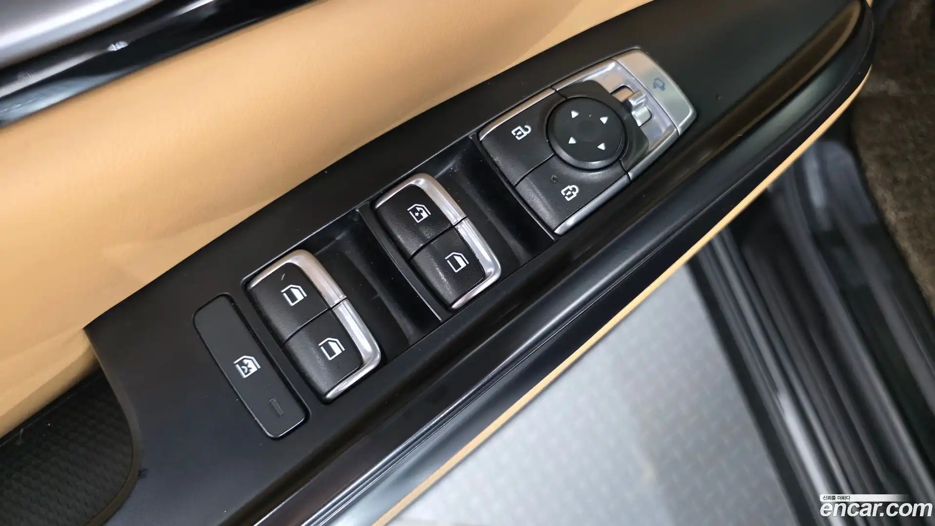 Canival Kia 2021.3-OPTION-016