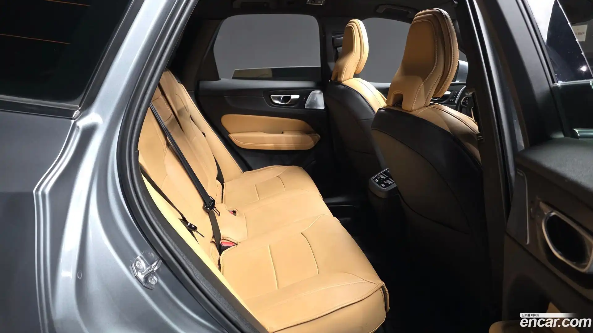 XC60 Volvo 2021.3-OPTION-016