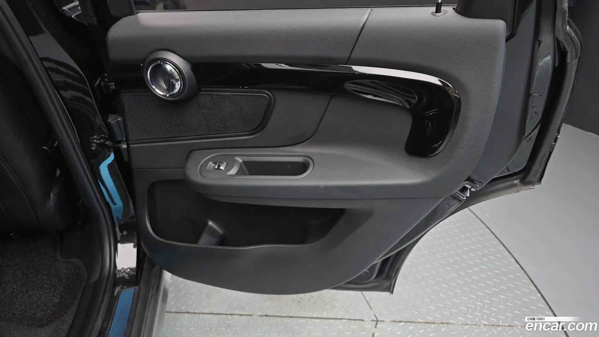 Countryman Mini 2023.7-INNER-035