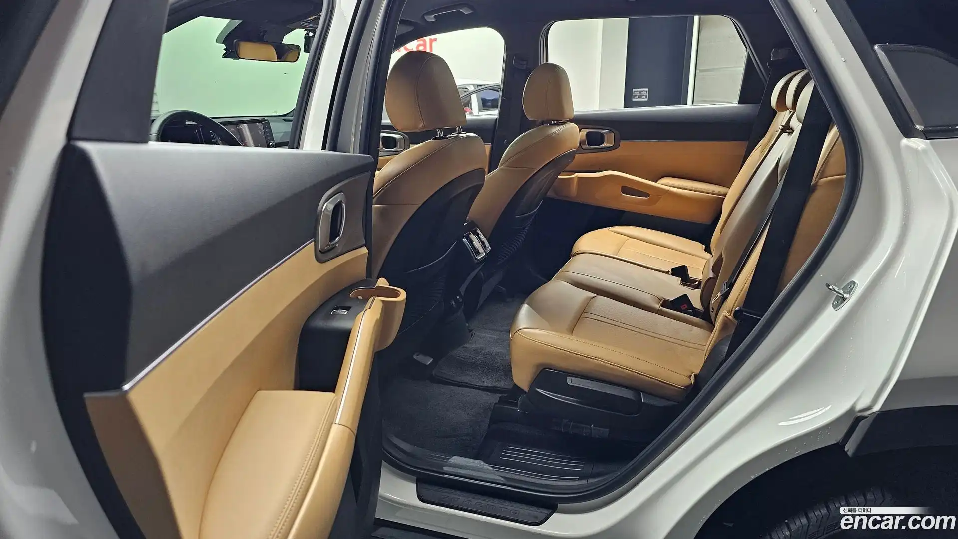 Sorento Kia 2023.5-INNER-036