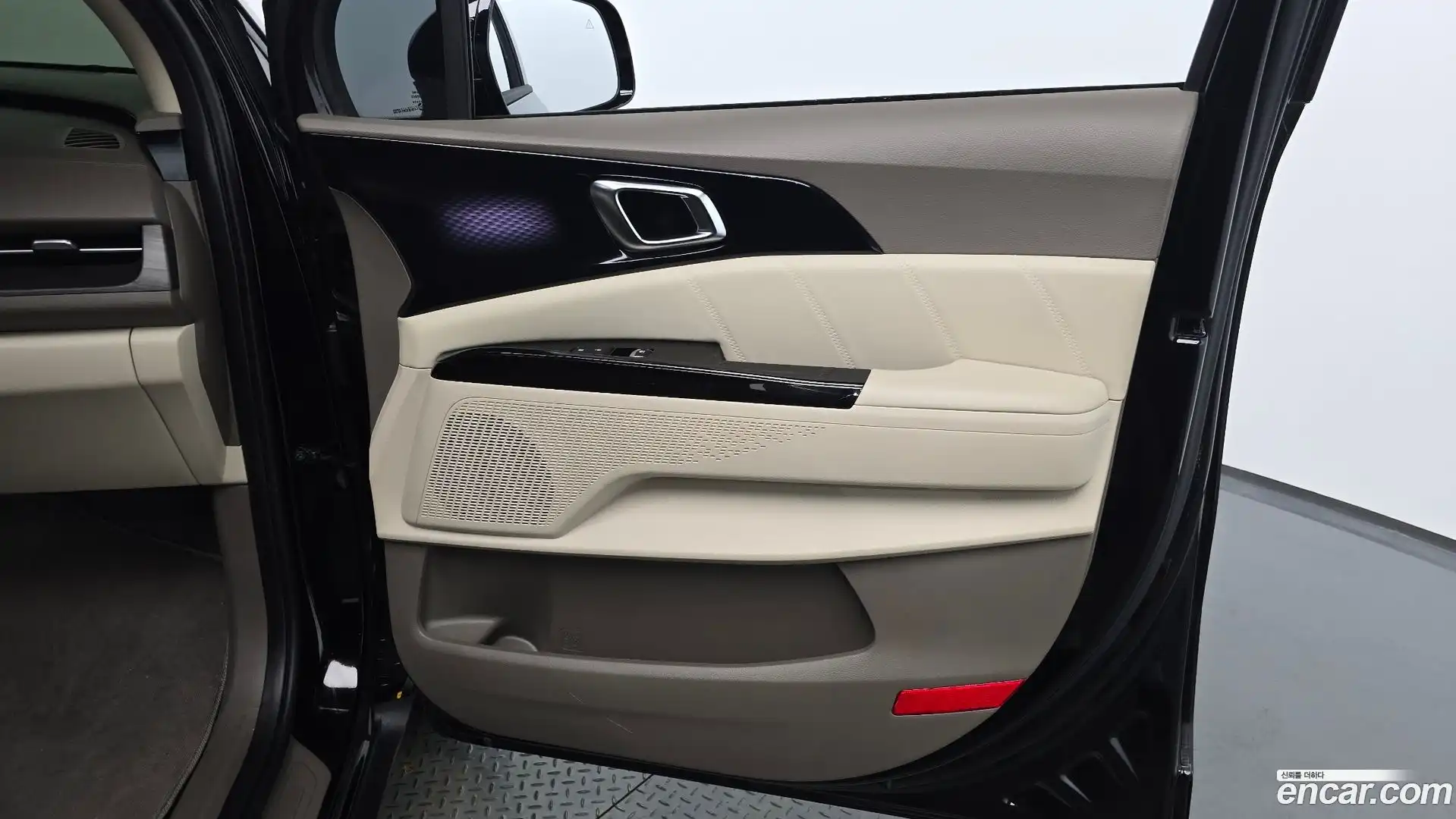 Canival Kia 2023.4-INNER-035