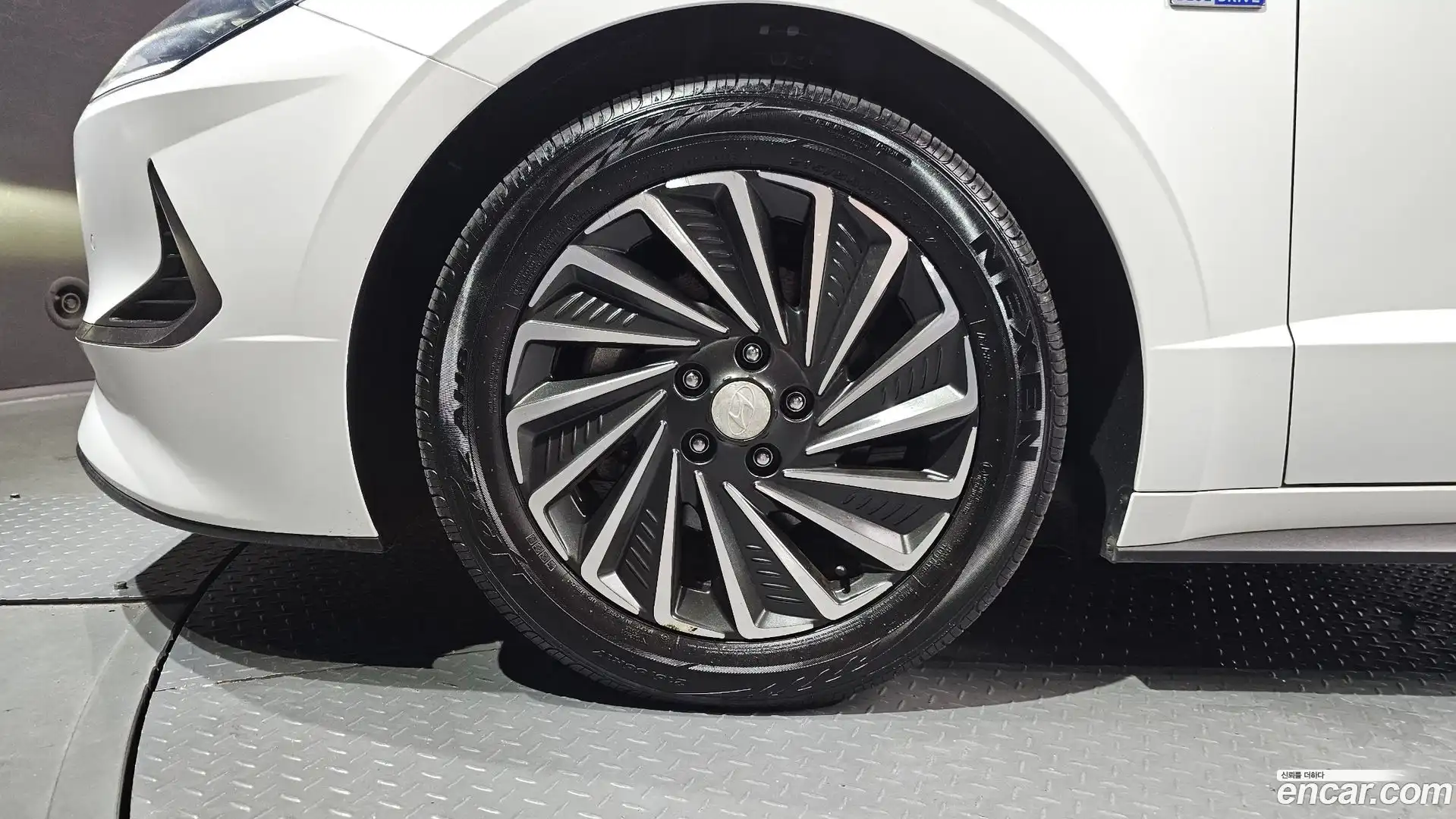 Sonata Hyundai 2019.9-OUTER-005