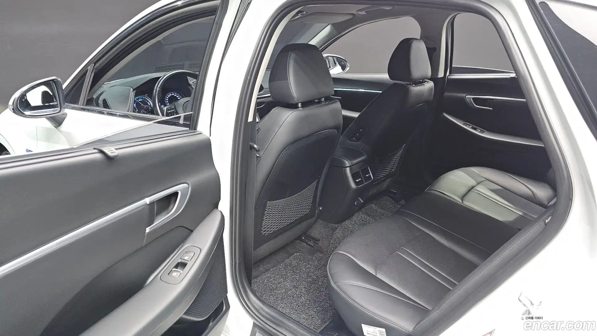 Sonata Hyundai 2019.9-OPTION-015