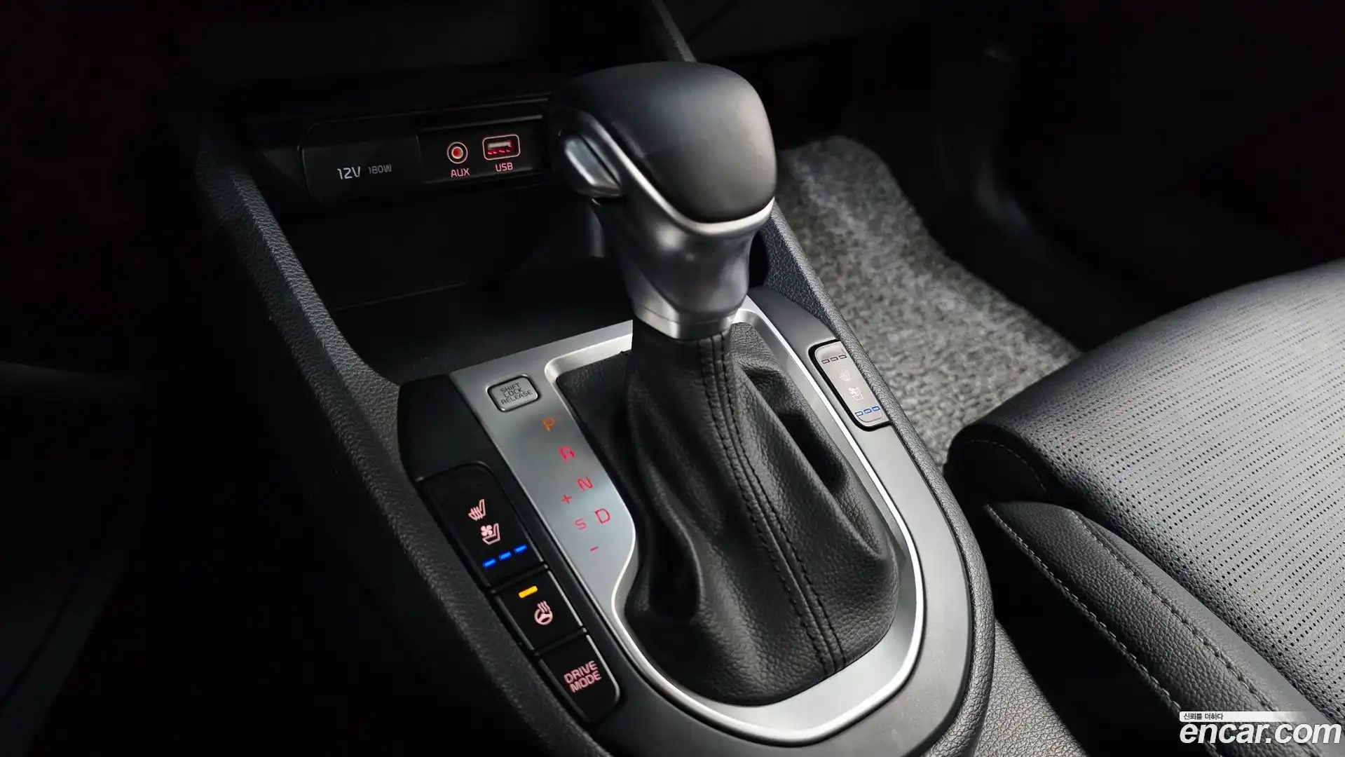 K3 Kia 2018.8-INNER-009