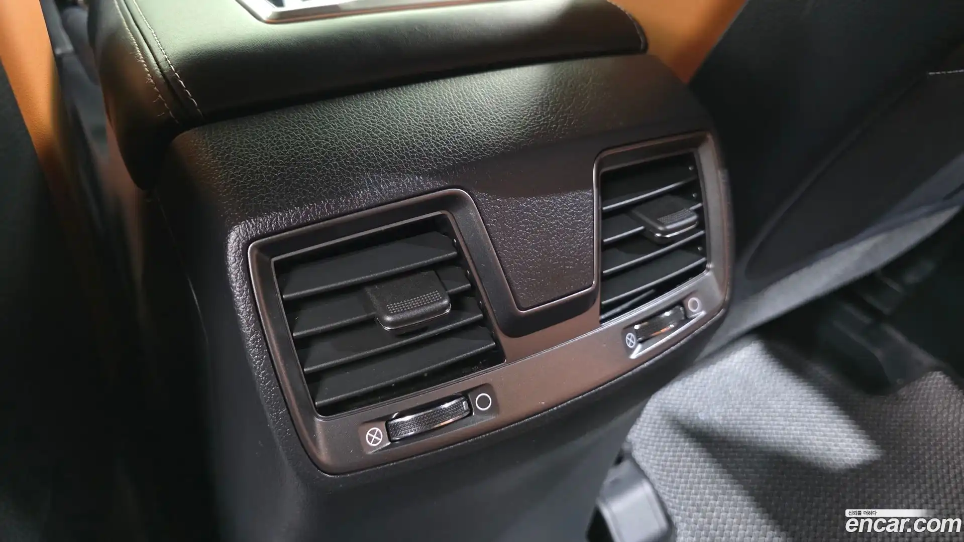 Rexton KG Mobility 2022.11-OPTION-042