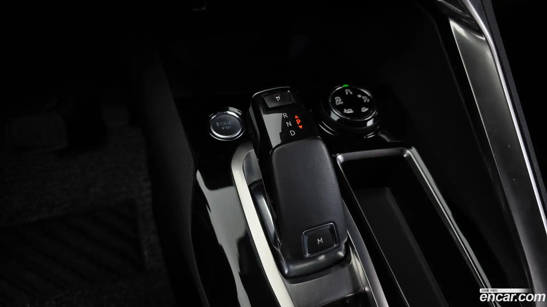 3008 Peugeot 2018.5-INNER-009