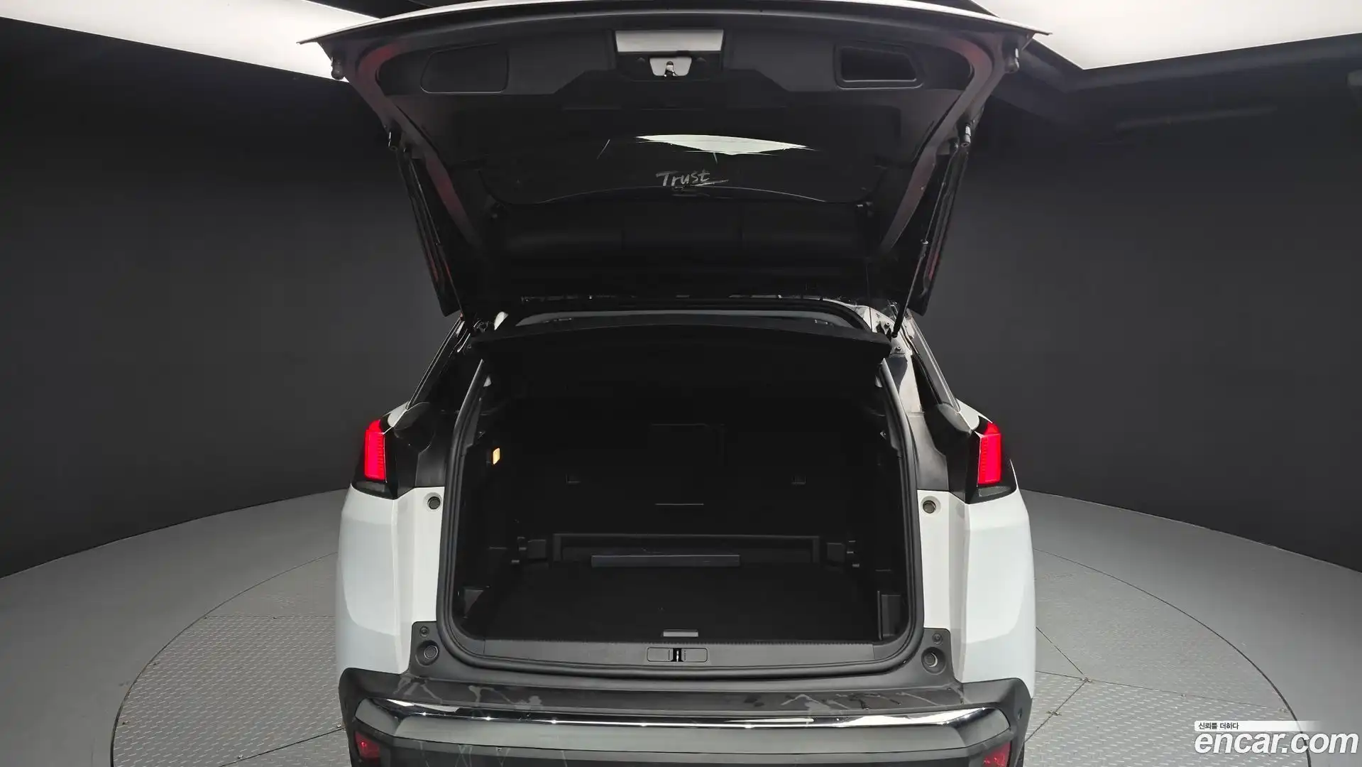 3008 Peugeot 2018.5-OPTION-024