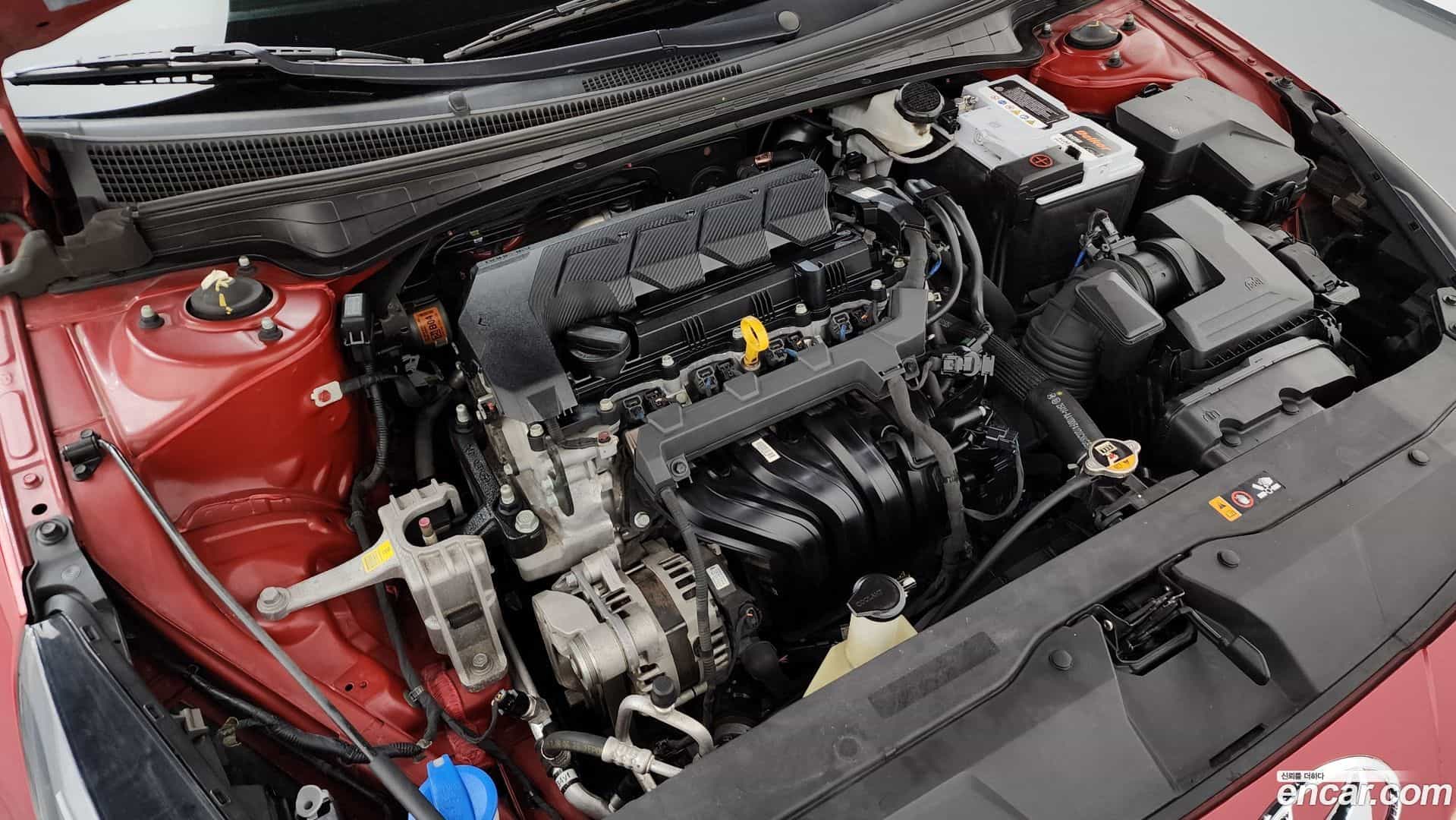 AVANTE Hyundai 2020.6-OUTER-006
