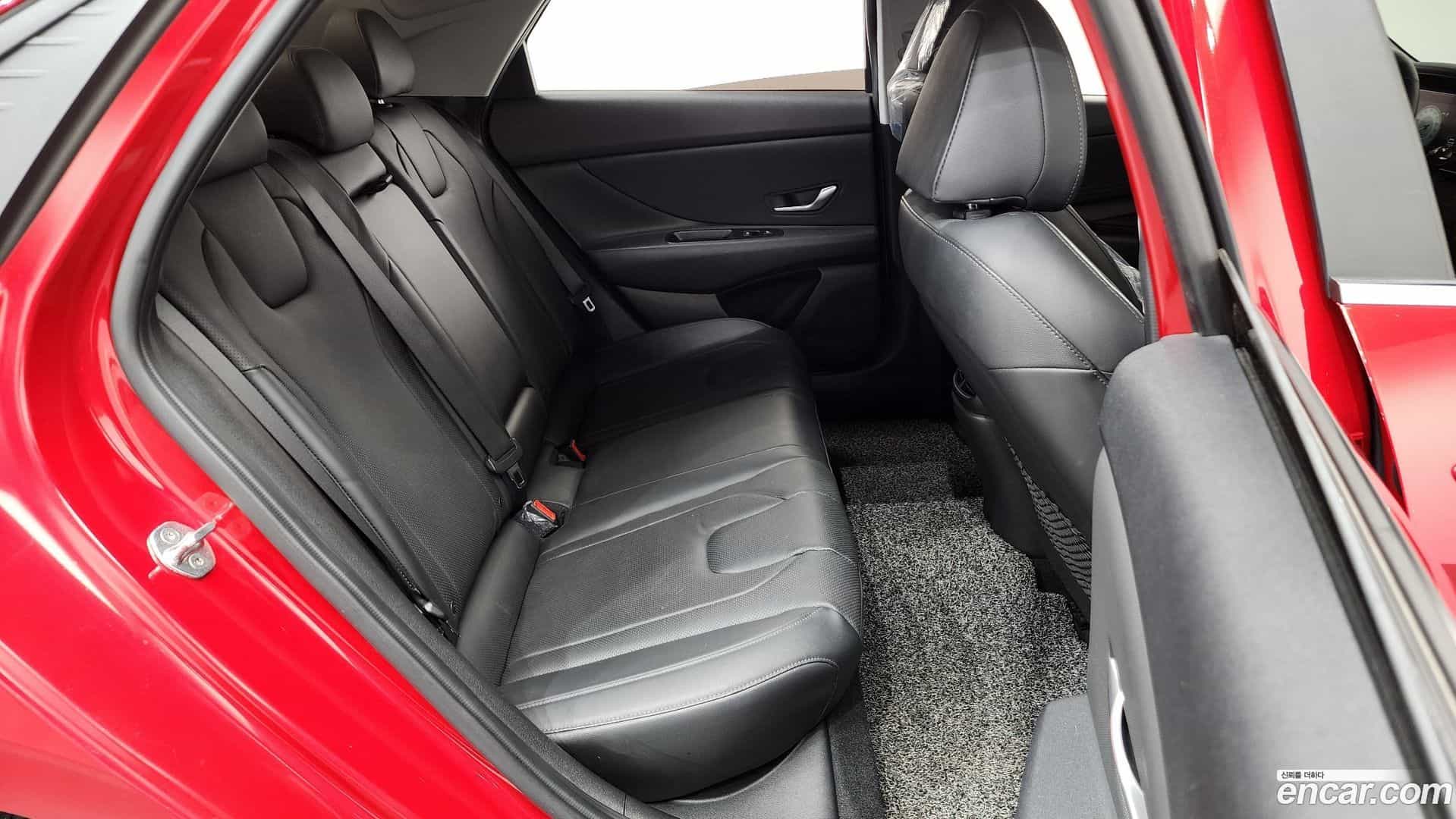 AVANTE Hyundai 2020.6-OPTION-015