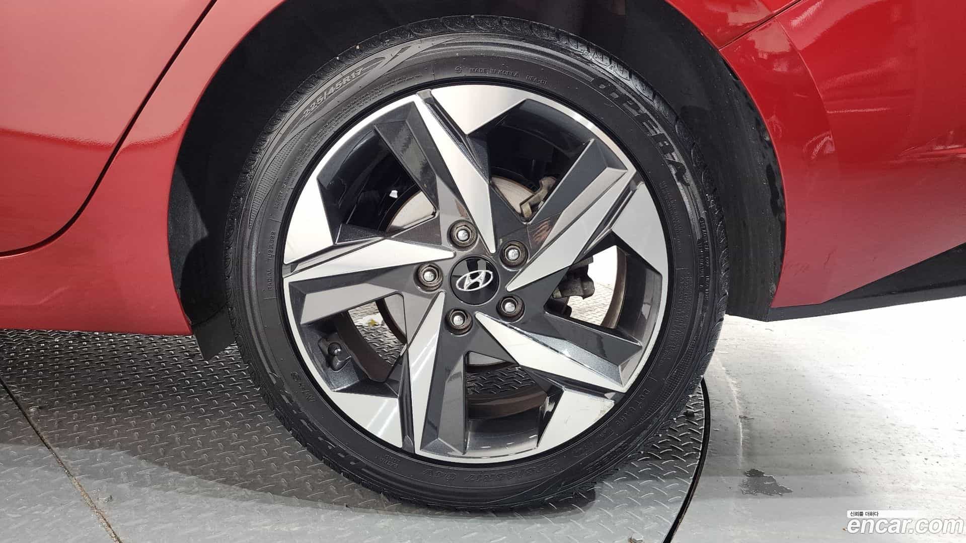 AVANTE Hyundai 2020.6-OUTER-031