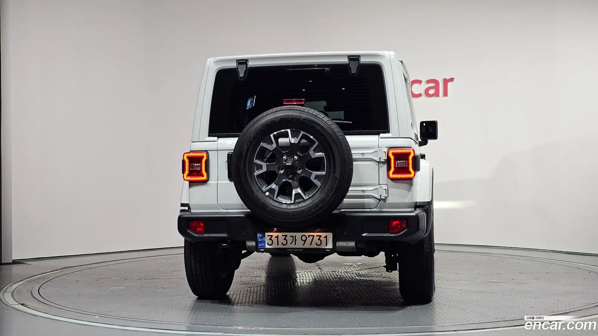 Wrangler Jeep 2024.0-OUTER-004