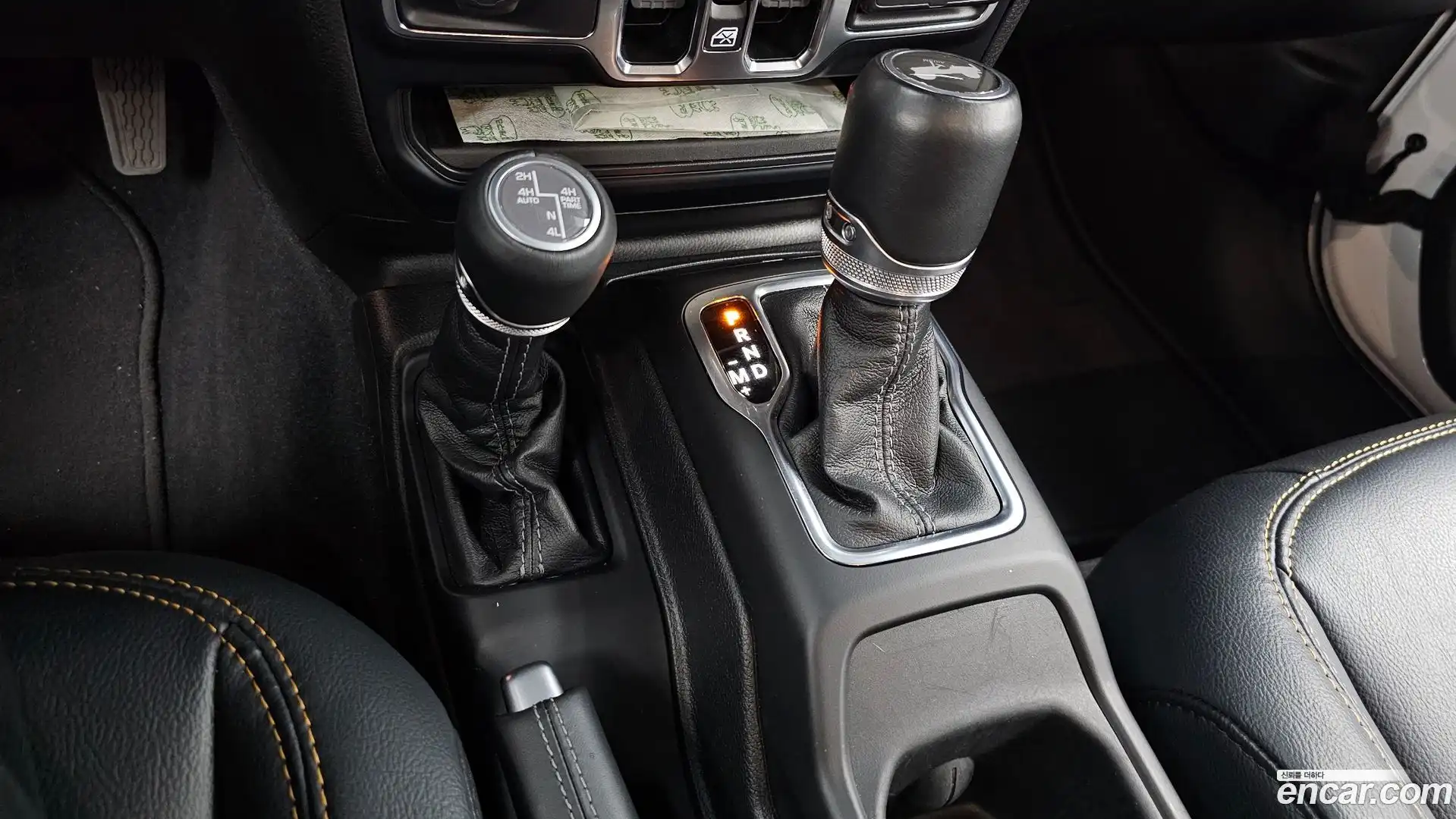 Wrangler Jeep 2024.0-INNER-009