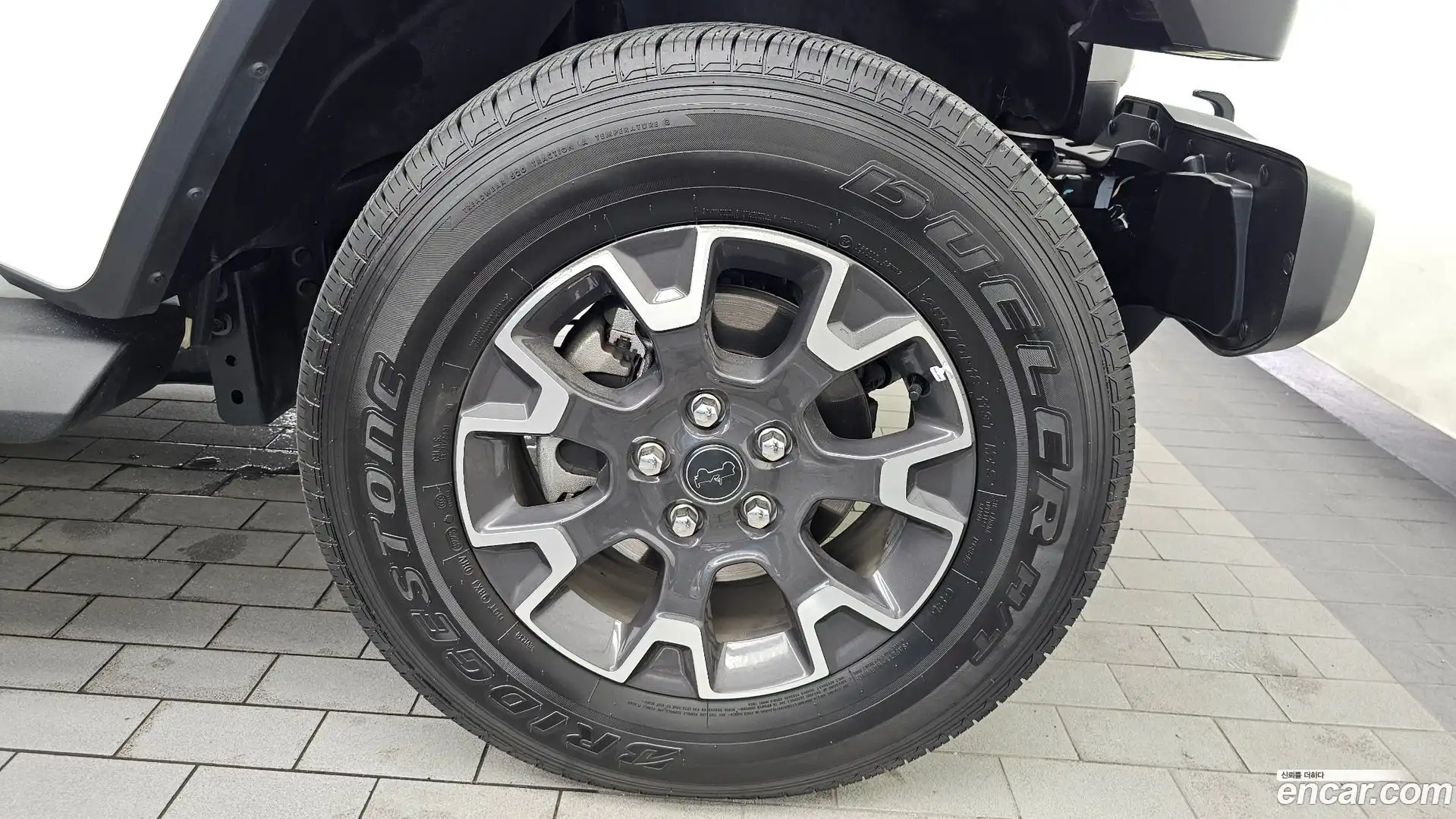 Wrangler Jeep 2024.0-OUTER-031