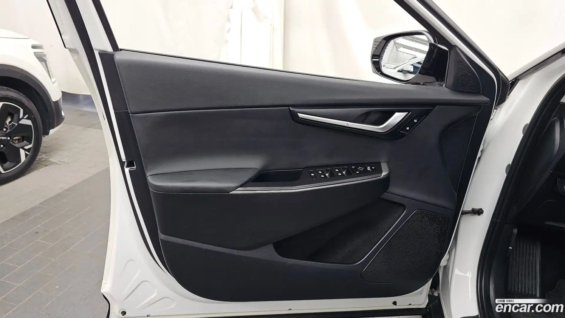 EV6 Kia 2021.8-INNER-034