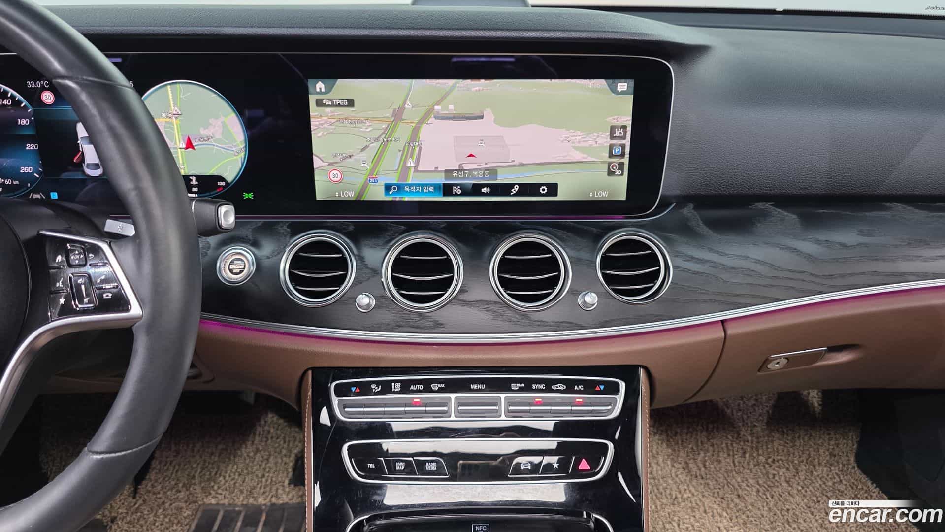 E-Class Mercedes-Benz 2023.9-OPTION-017