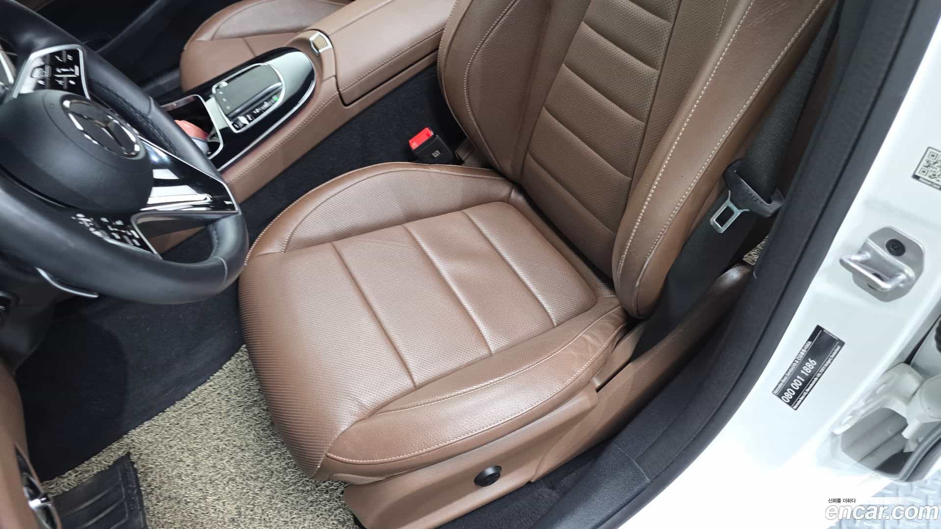 E-Class Mercedes-Benz 2023.9-OPTION-021